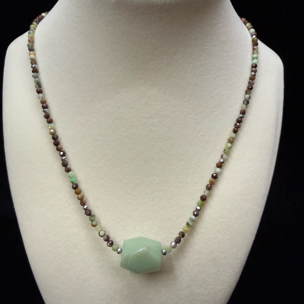 Chrysoprase and Green Aventurine Necklace